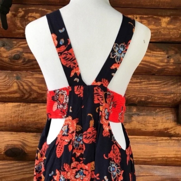 $128 FREE PEOPLE FLORAL PRINT V-NECK MINI-DRESS NA - Picture 11 of 15